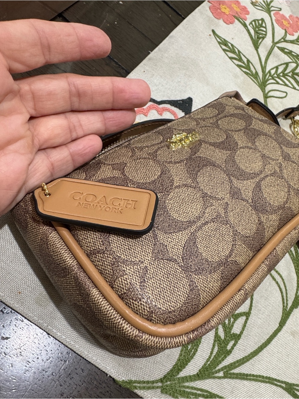 Coach Brown Signature Canvas Mini Crossbody and Pouch Set - Picture 2 of 6